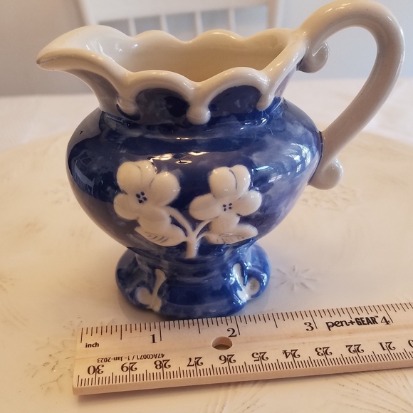 Set of 2 Beautiful Glazed  Ceramic Creamer Sugar Set Blue Floral - Picture 11 of 16